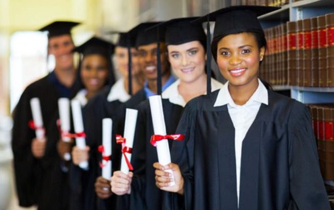 How Law Students Can Prepare for Legal Practice: Skills, Strategies & Career Readiness